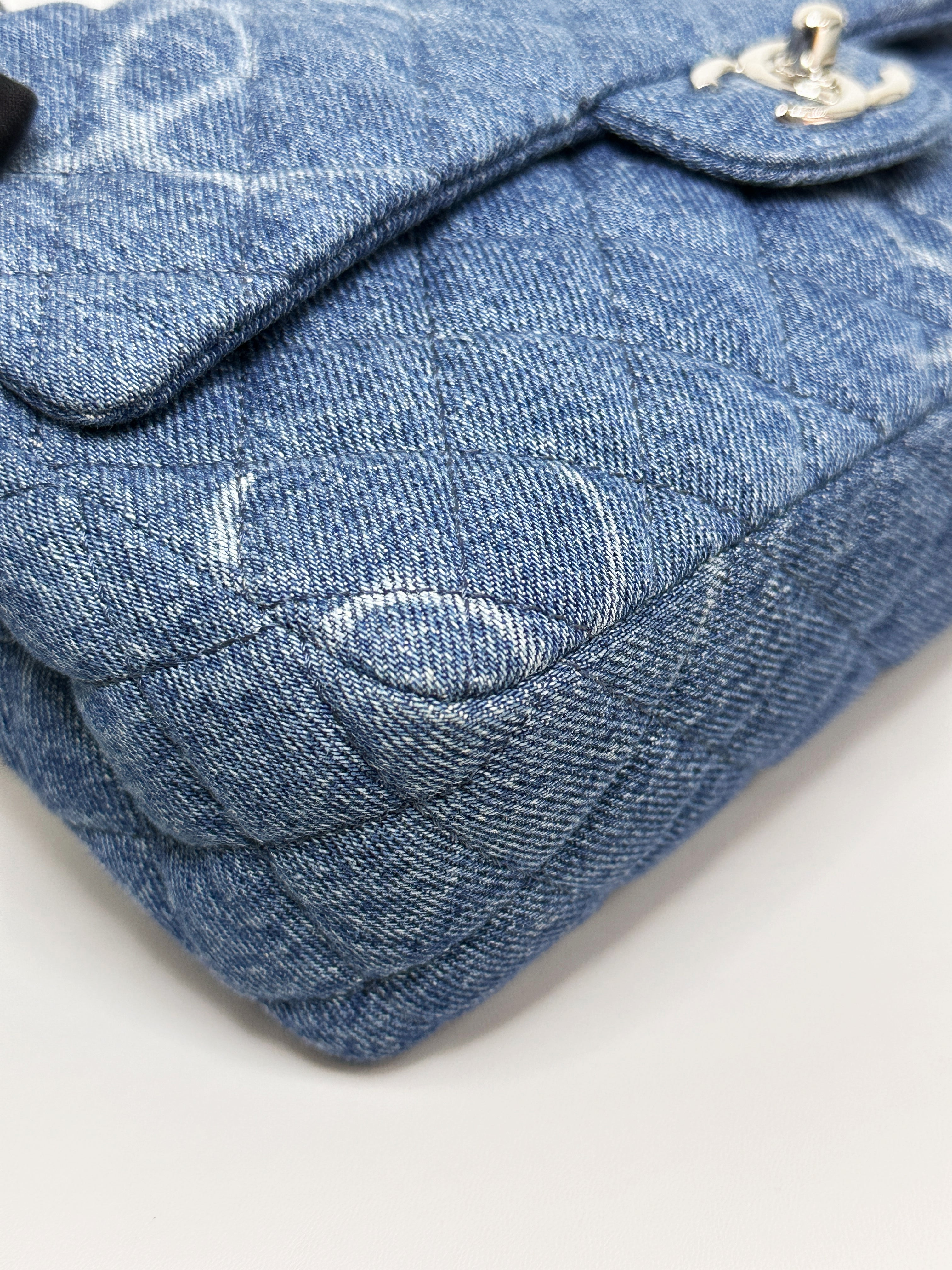 Chanel 20B Medium Blue Denim Quilted CC Single Flap SHW 3045 holo card