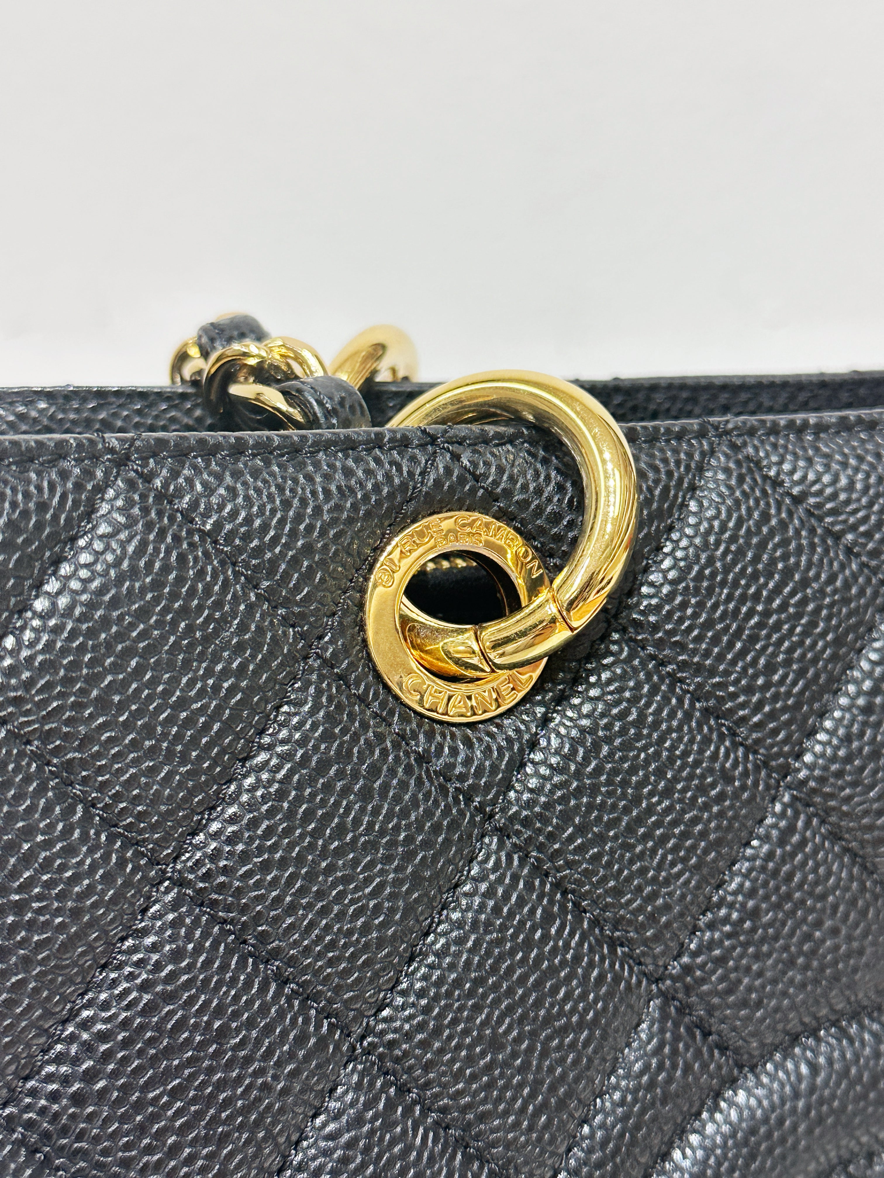 Chanel Caviar Grand Shopping Tote GST Black GHW 1640 holo card