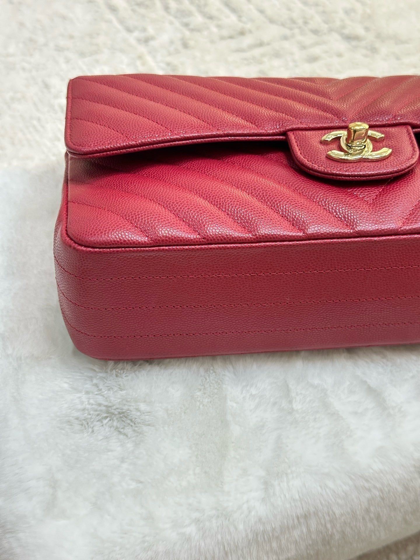 Chanel Medium Chevron Caviar Double Flap Red GHW