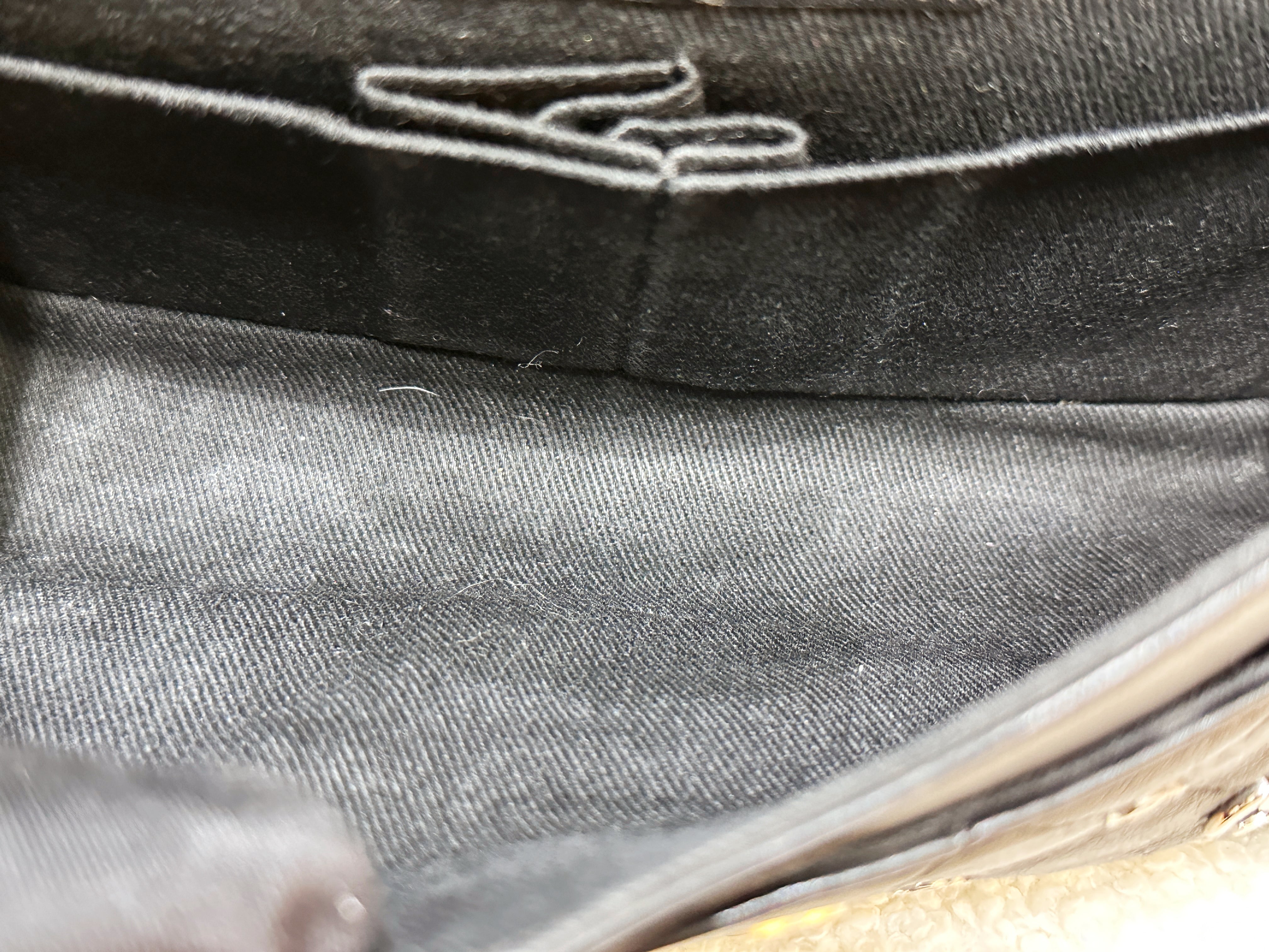 Preloved Authentic 
ChanelBlack Quilted Calfskin 2.55 Reissue 224 Punk CC Charm Flap Gold Hardware, 2007