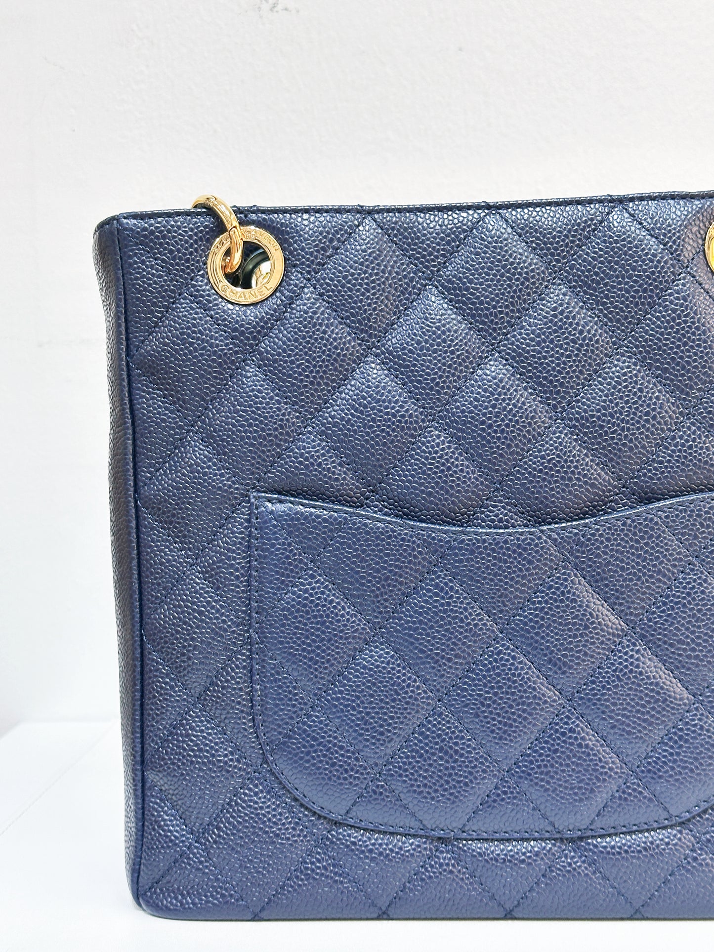 Chanel Caviar Quilted Petit Shopping Tote PST Navy Blue 1898 holo card
