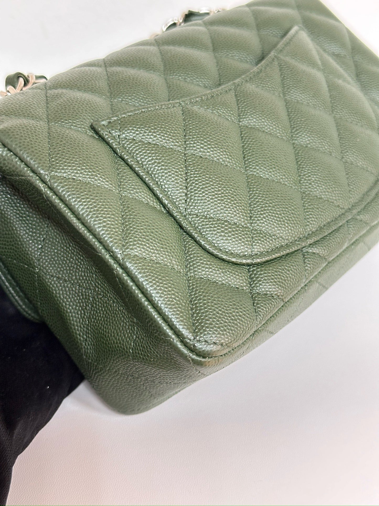 Chanel Caviar Quilted Mini Rectangular Flap Green 2507 holo card