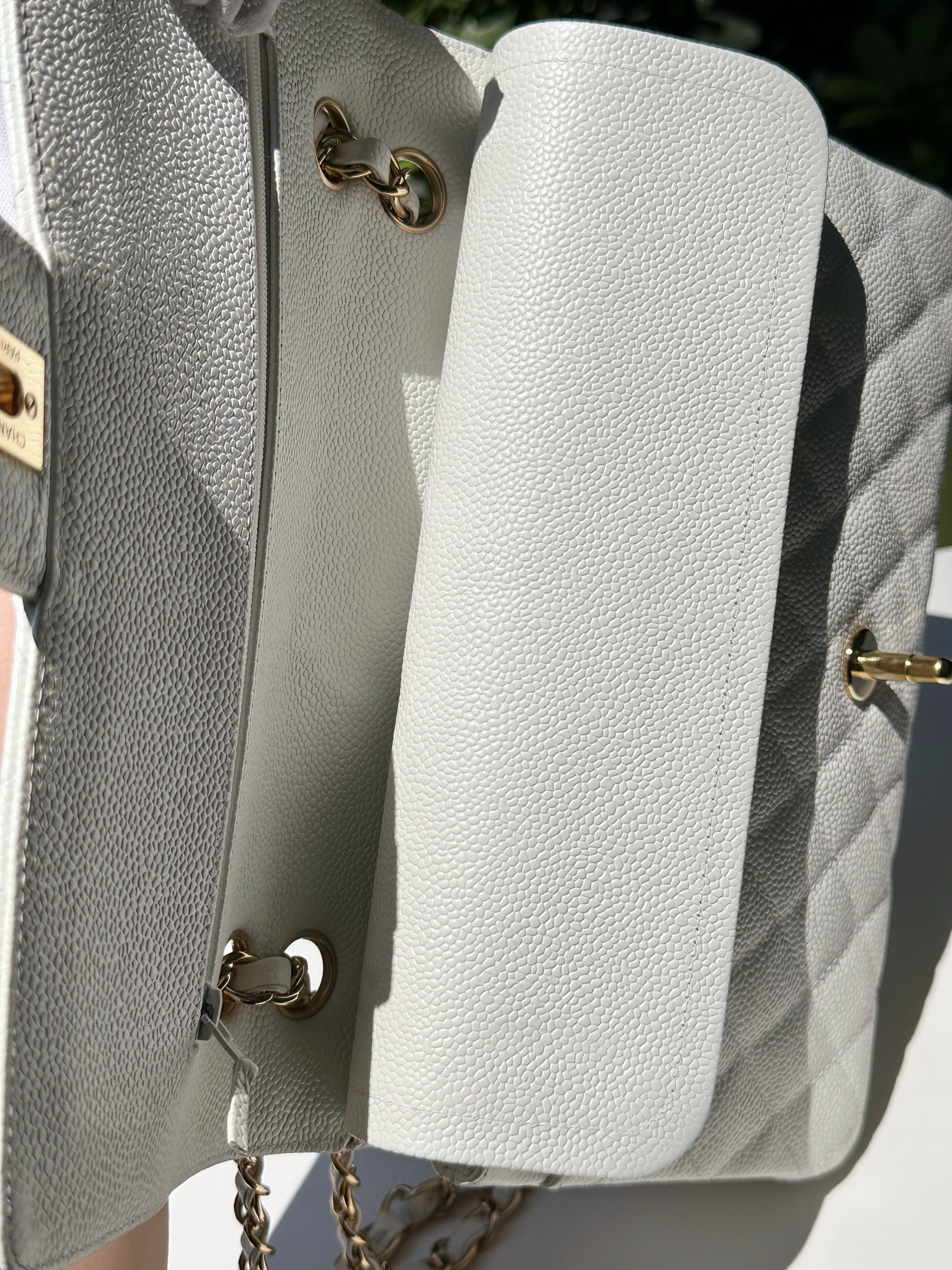 Chanel White Caviar Medium Classic Double Flap Bag 1350 holo