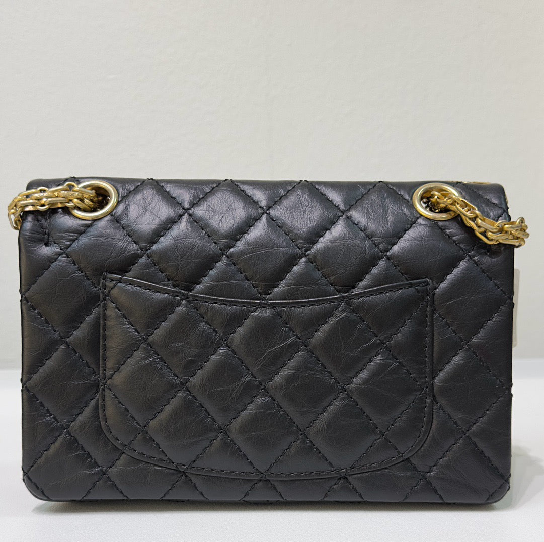 Chanel Black Quilted Aged Leather Lucky Charms Reissue 2.55 Classic 224 Flap Bag