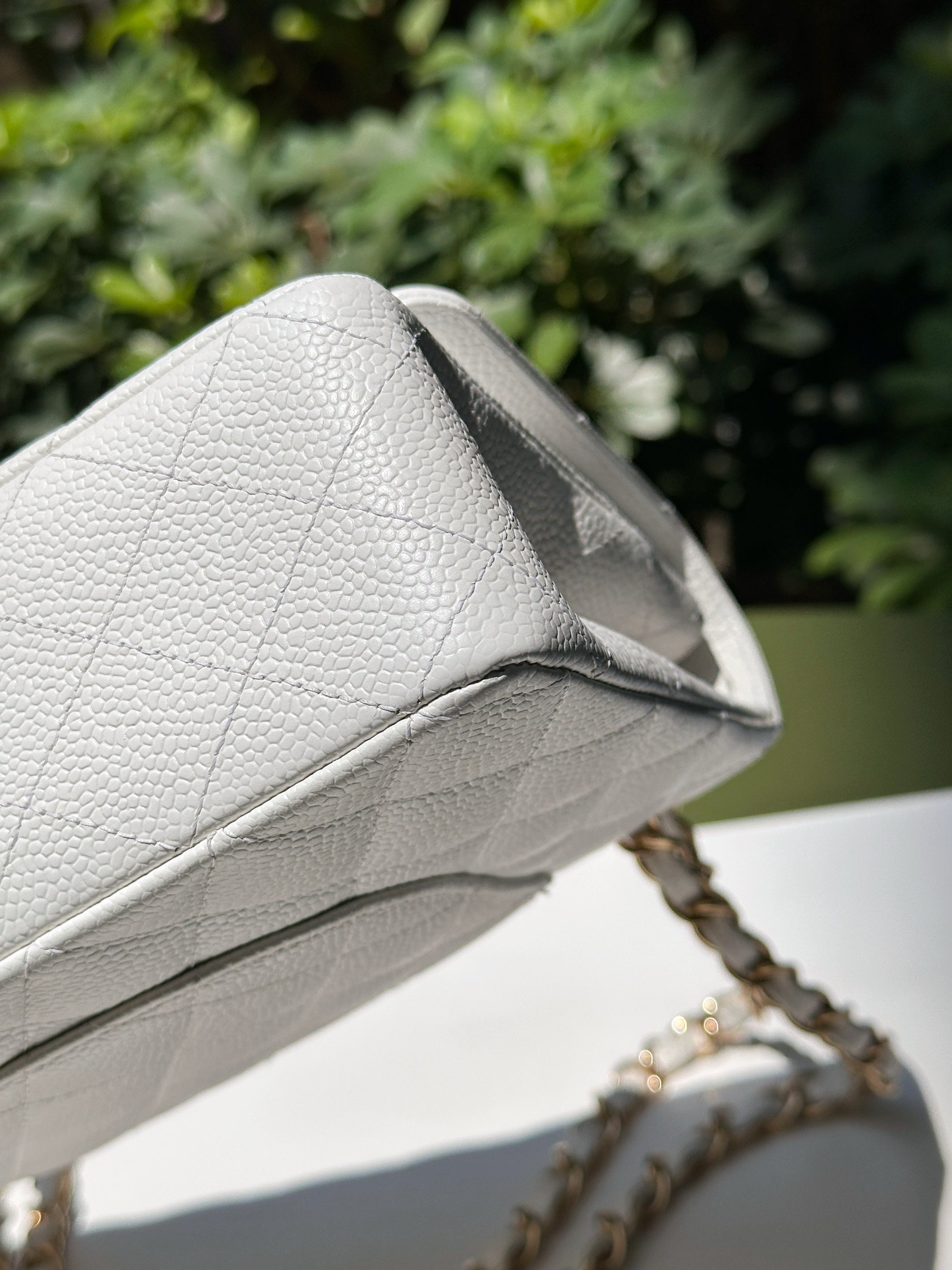 Chanel White Caviar Medium Classic Double Flap Bag 1350 holo