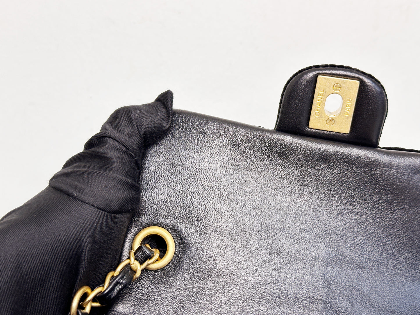 Chanel Mini Black Velvet Pearl Flap Bag X53U microchip