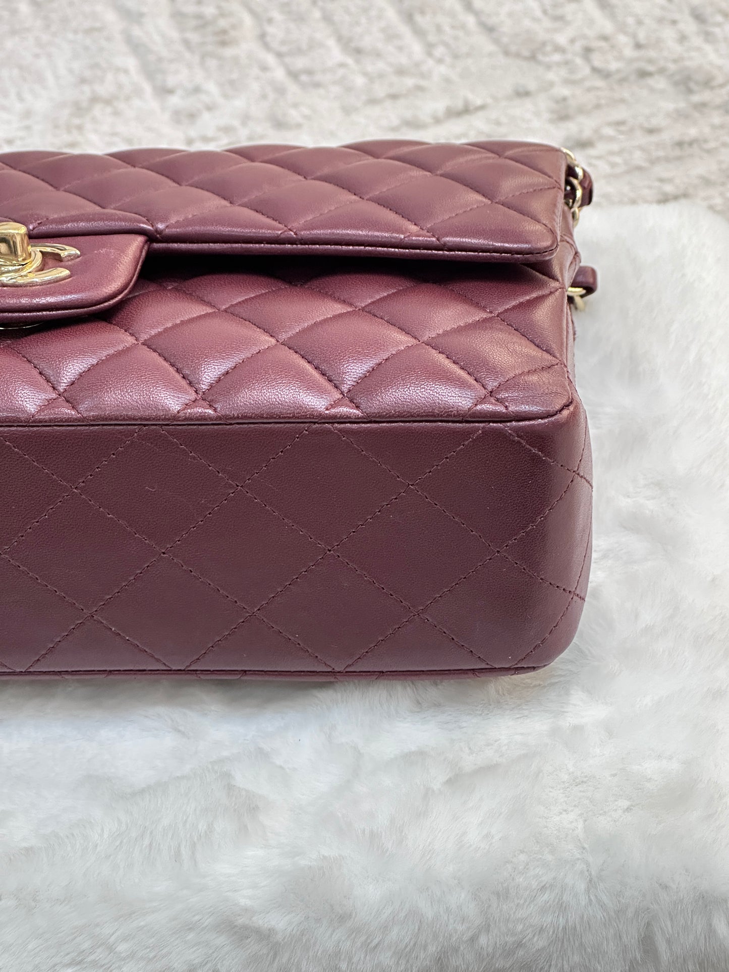 CHANEL Lambskin Quilted Medium Double Flap Burgundy