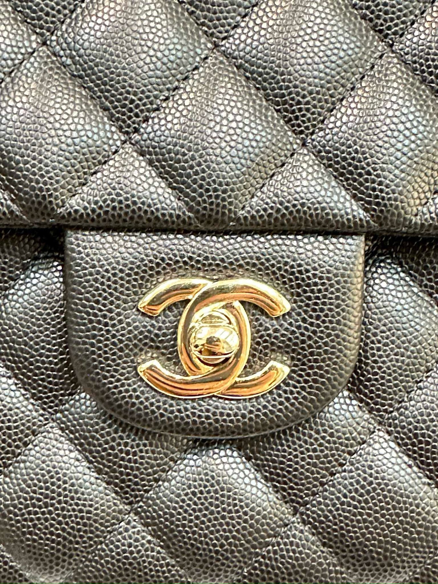 Chanel Quilted Caviar Classic Clutch Black GHW