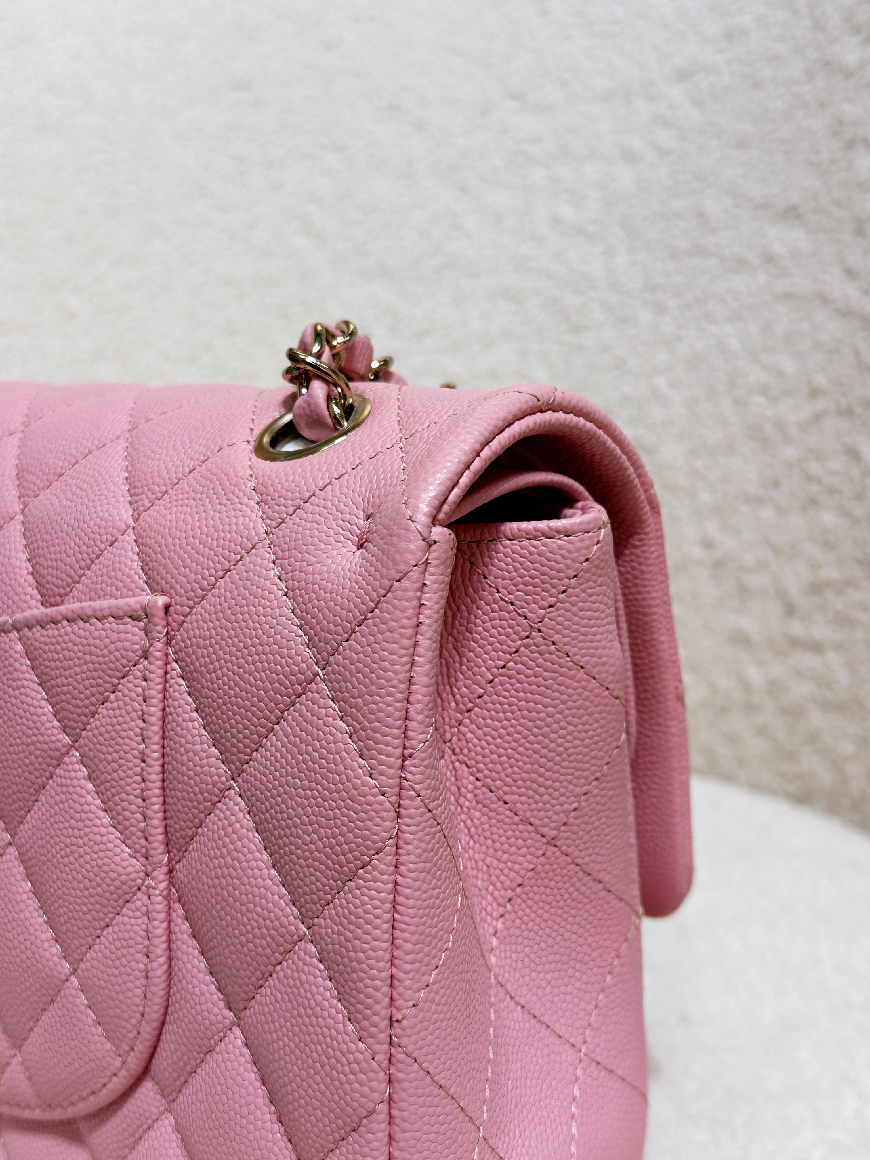 Chanel 22C Classic Quilted Medium Double Flap Bag Sakura Pink AKHX microchip