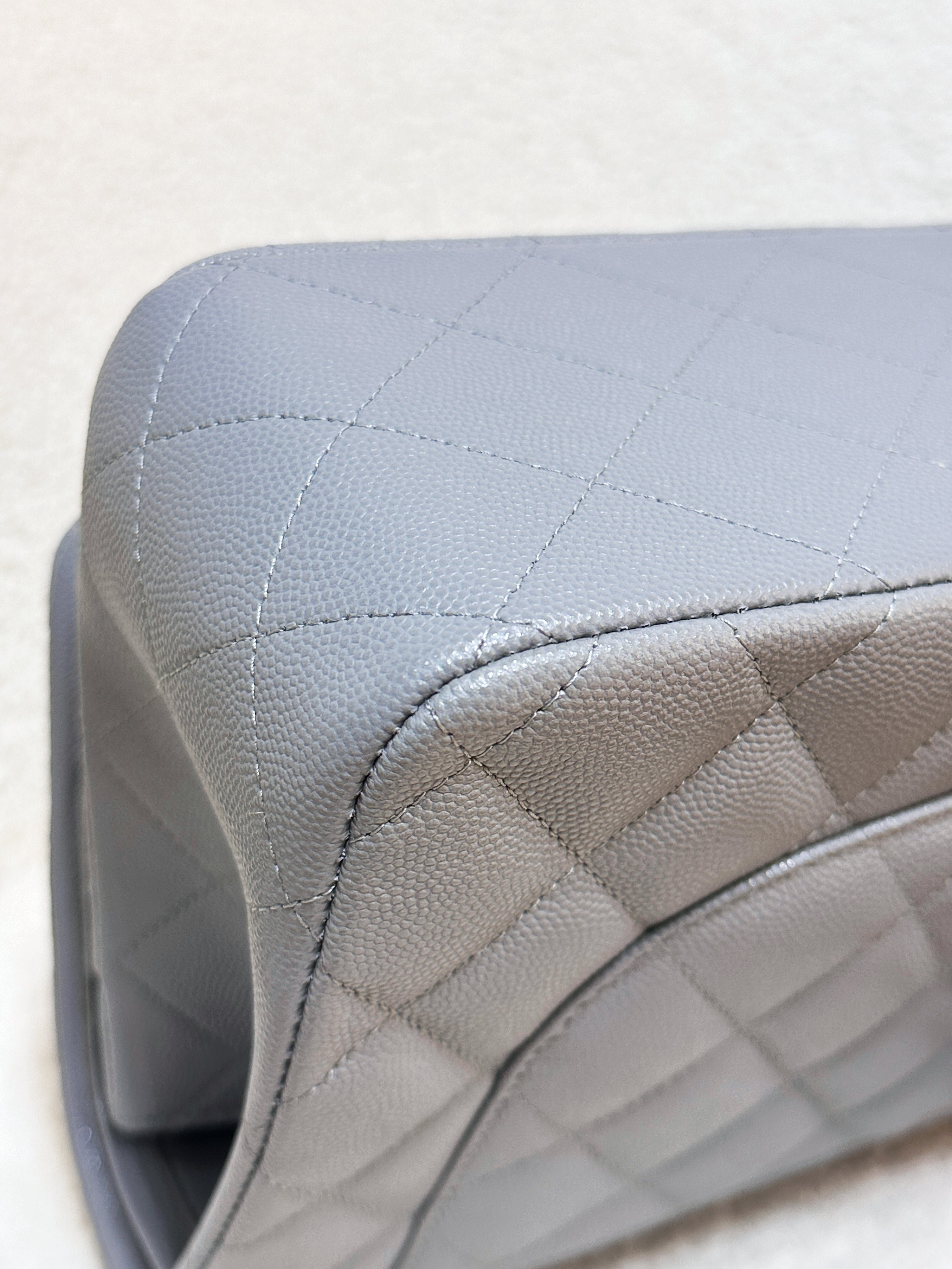 Chanel Jumbo Caviar Classic Quilted Double Flap Bag Light Grey LGHW 2910 holo card