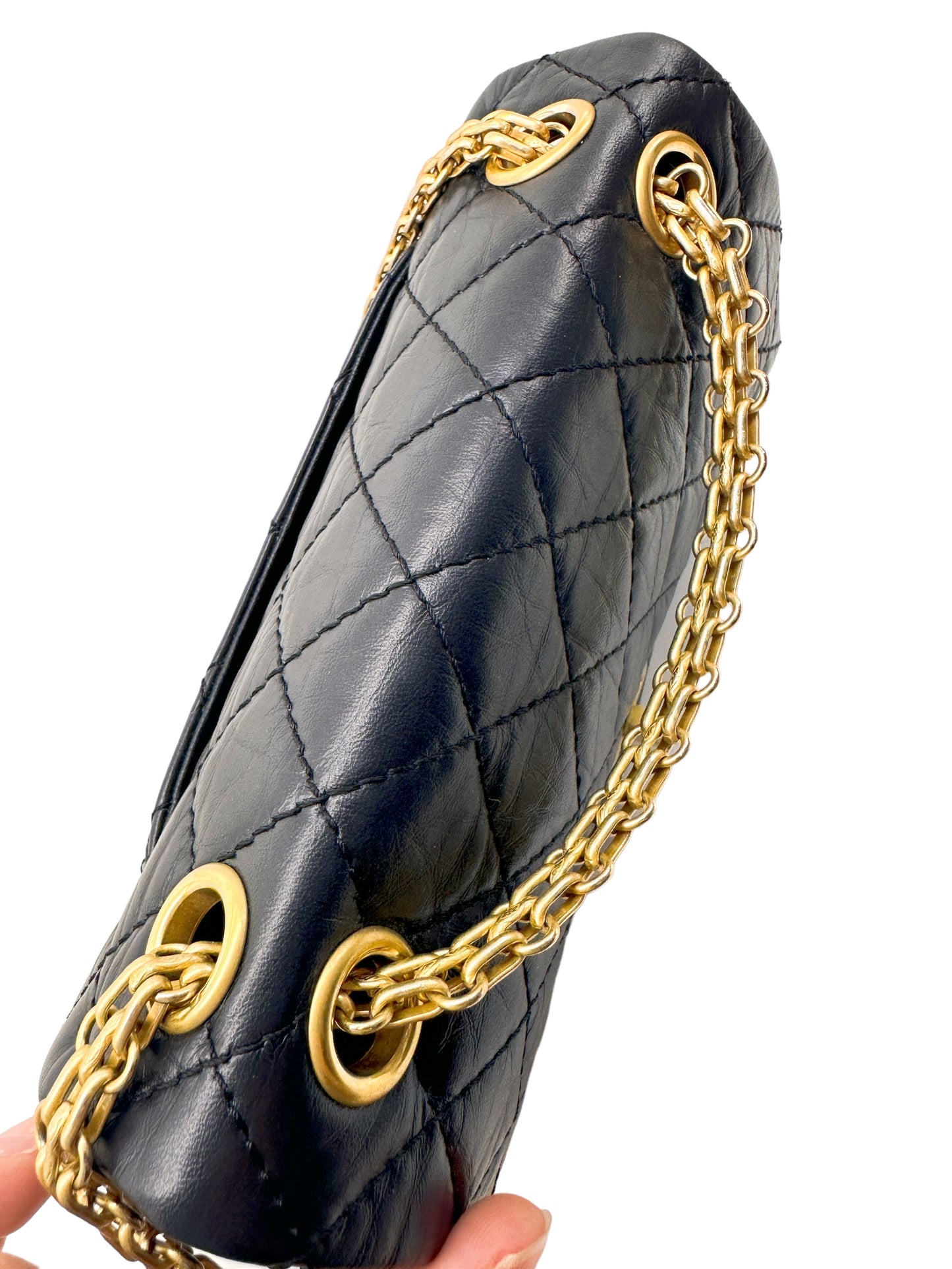 Chanel 2.55 Reissue Flap
Quilted Crinkled Calfskin Gold-tone Mini Black