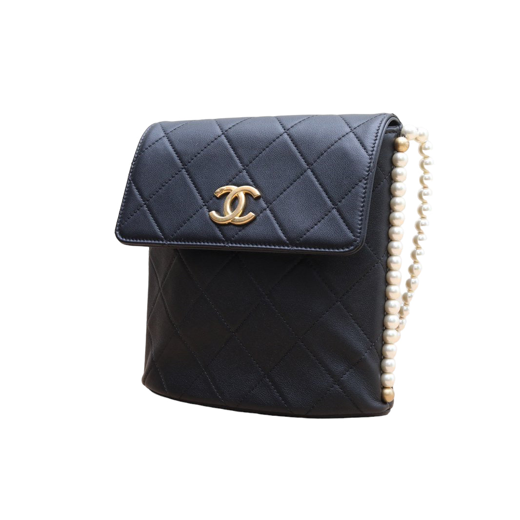 Chanel About Pearls Flap Hobo Quilted Calfskin Small Black