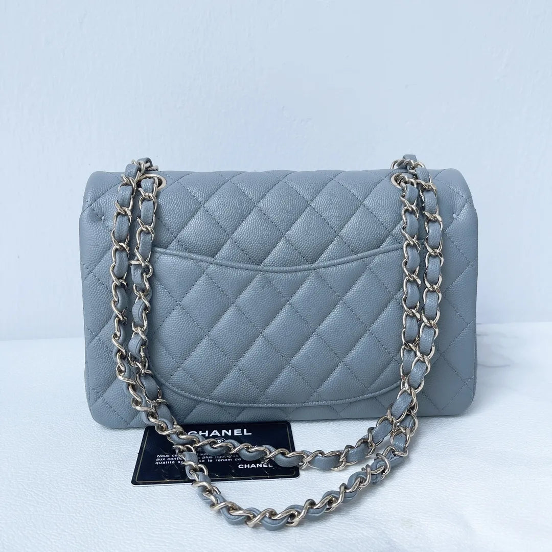 Chanel 20c grey classic flap outlet