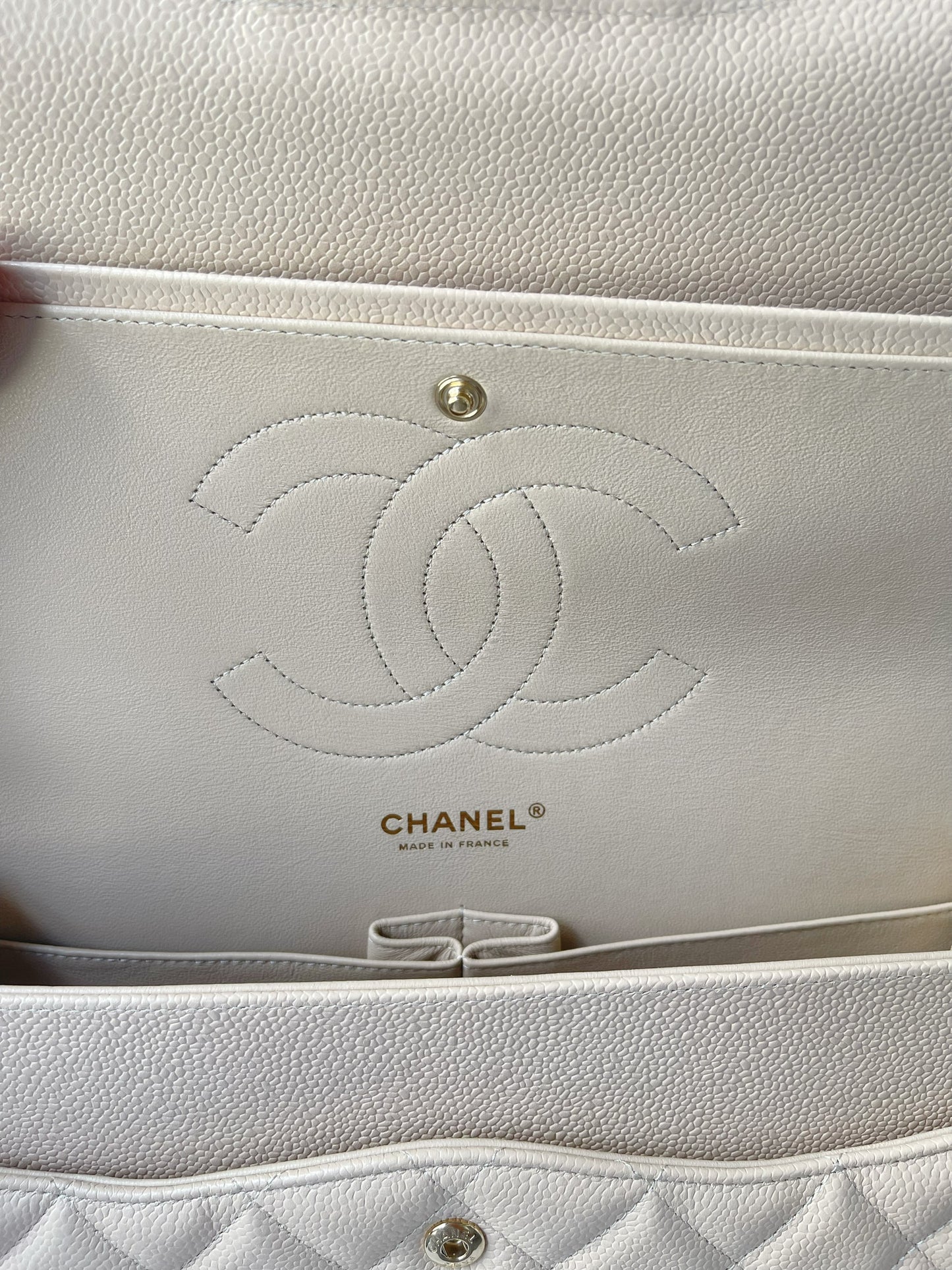 Chanel Jumbo Double Flap Beige Caviar Gold Hardware⁣⁣