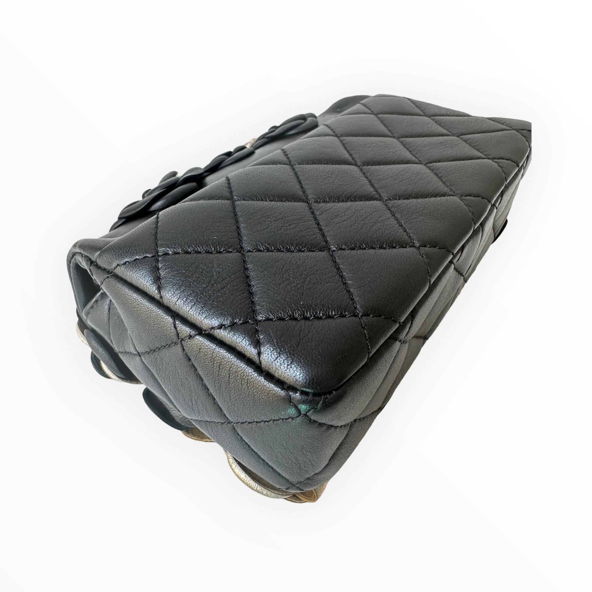 Chanel CC Camellia Flap Bag Embellished Sheepskin Mini – Jemeryluxury